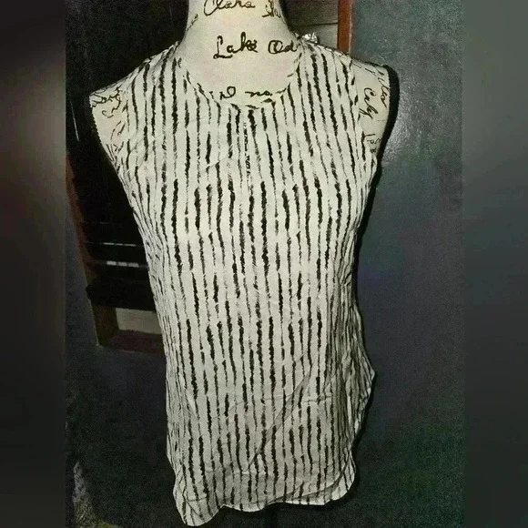 Cato Womans Blouse Size XS. - Picture 1 of 10